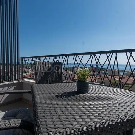 Sea View Diana Apartment
