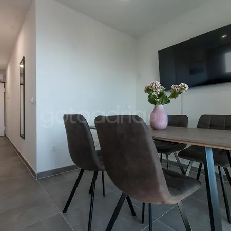 Sea View Diana Apartmán