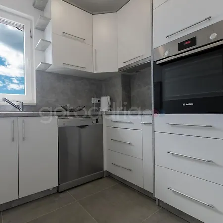 Sea View Diana Apartment Makarska