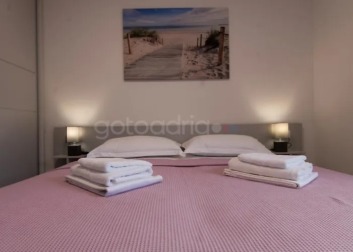 Lägenhet Sea View Diana *