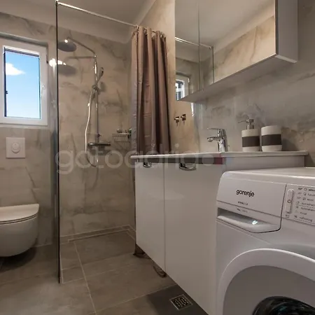 Sea View Diana Apartman